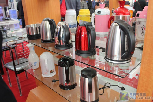 中國(guó)小家電展 金正廚衛(wèi)電器成智能廚電新寵”，